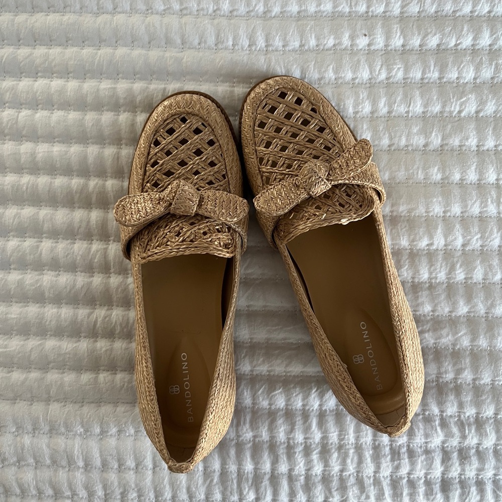 Bandolino Women's Woven Beige Loafers